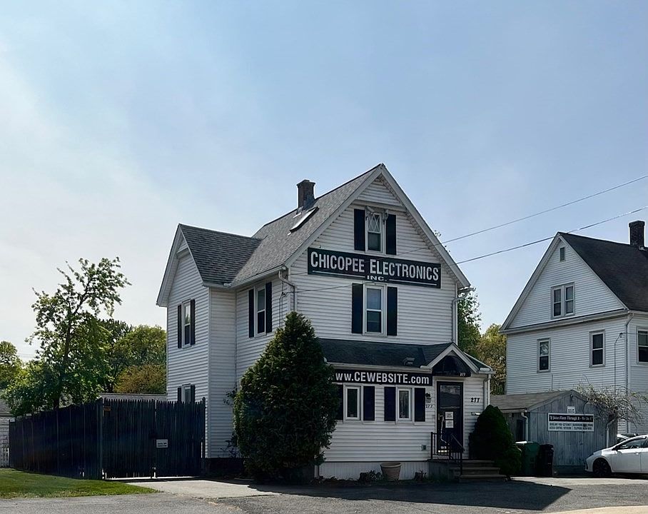 277 Grattan St, Chicopee, MA 01020 Zillow