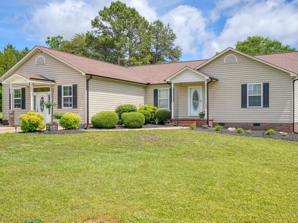 103 Cheyenne Ridge Trl, Campobello, SC 29322