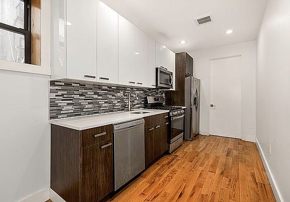 4th image of 1301 Herkimer St APT 1