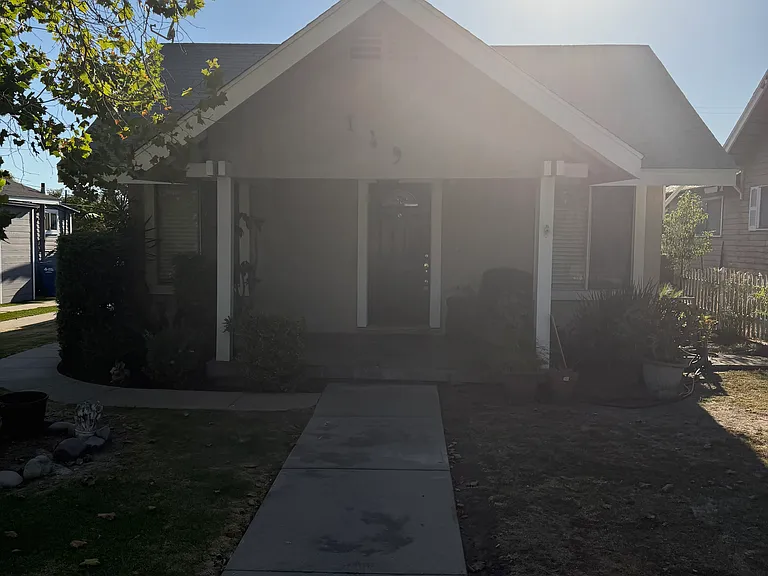 149 S Minnesota Ave — Photo 1