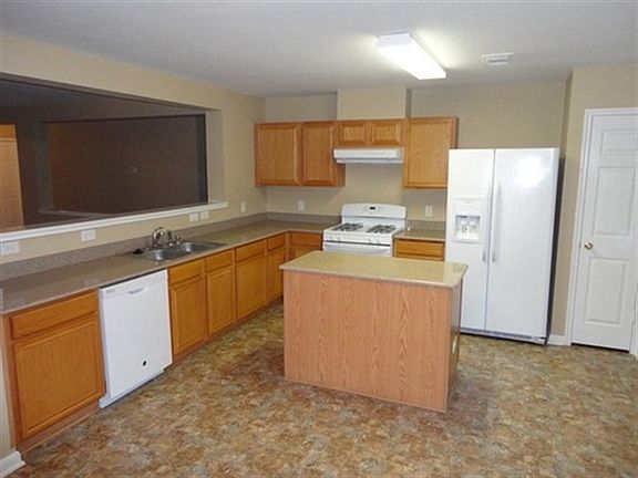 4th image of 12035 Sanguine Sound Ln