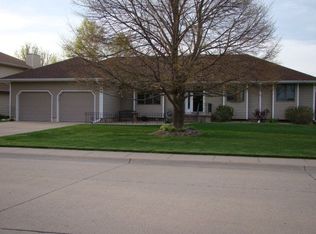 3204 Kennedy Way, Grand Island, NE 68803