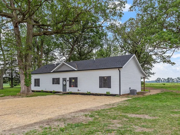 8302 W Us Highway 6, Westville, IN 46391