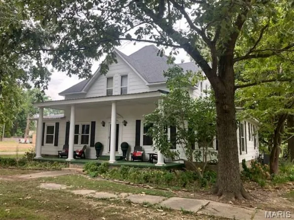 622 W Martin Ave, Campbell, MO 63933