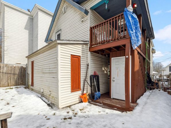 manchester-new-hampshire-95345048 picture