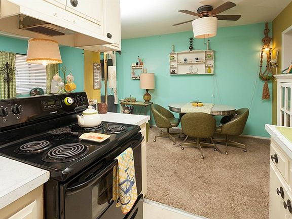 4th image of 3045 E Theresa St APT 12