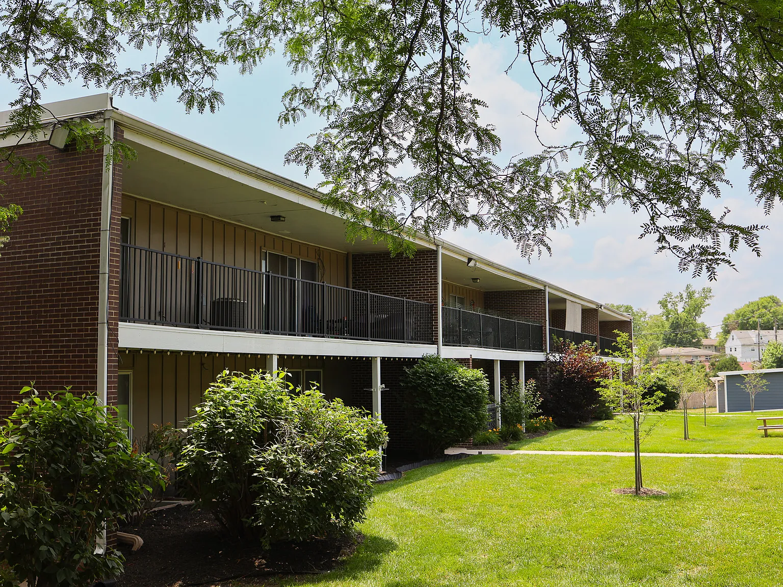 Westbrook Gardens — Photo 4