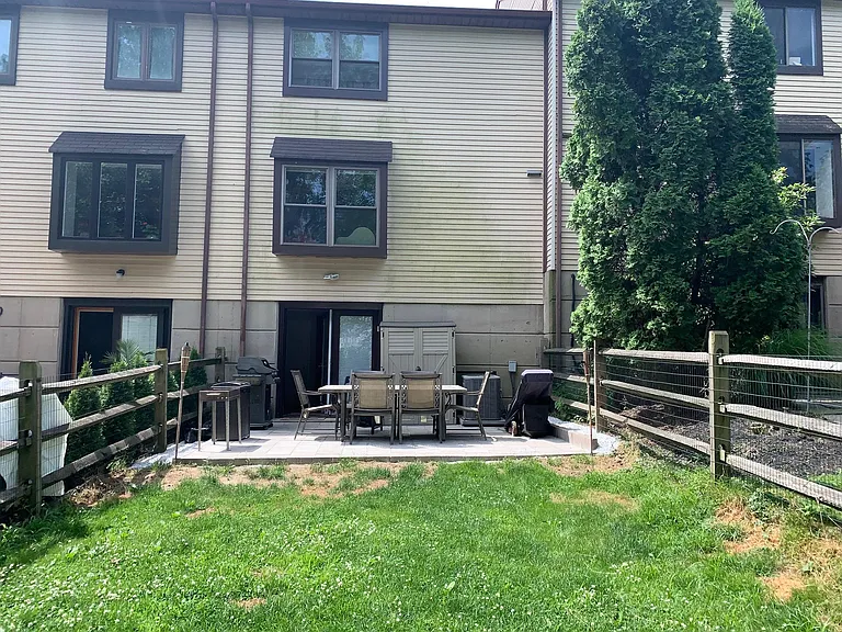 3188 Burnley Pl — Photo 20