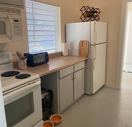 2nd image of 22088 Belinda Ave