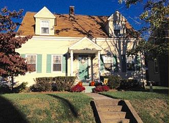 Front view from Richland Ave