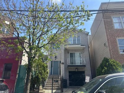 135 Highland Ave, Newark, NJ, 07104