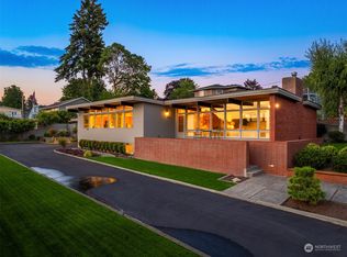 460 NE Harrison St, Poulsbo, WA