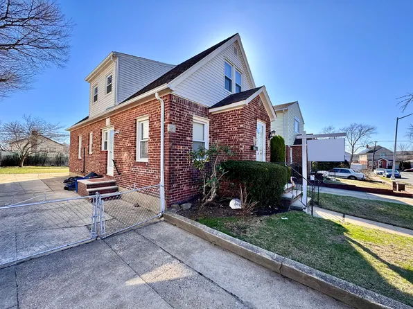 174-22 Gladwin Avenue image 1 of 24