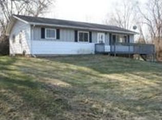 695 Jacobus Rd, Edgerton, WI 53534