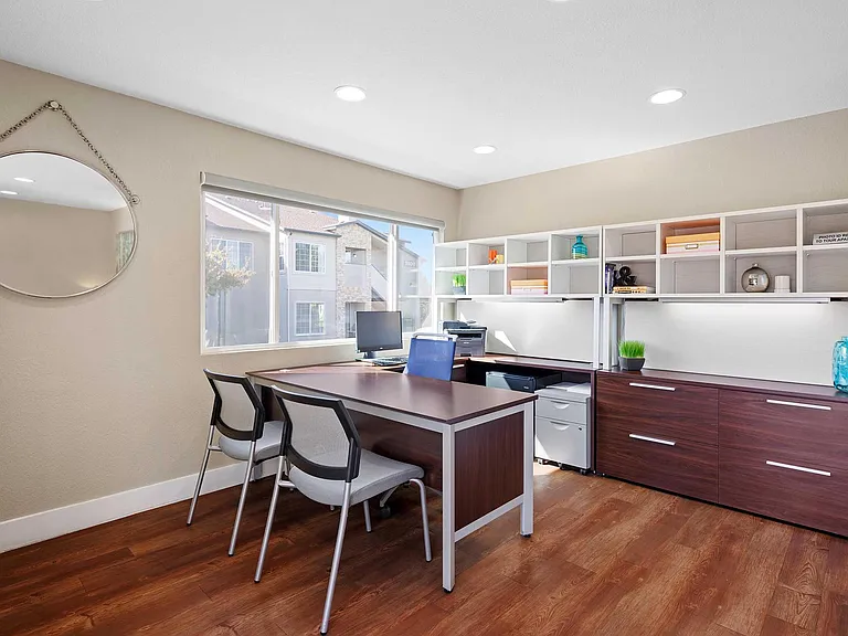 Summerfield Condominiums — Photo 17