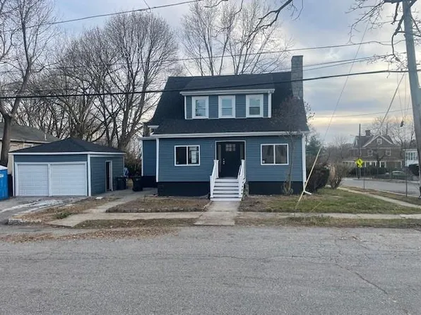 84 Indiana Ave, Providence, RI 02905