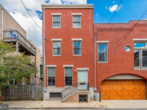 883 N Opal St, Philadelphia, PA 19130