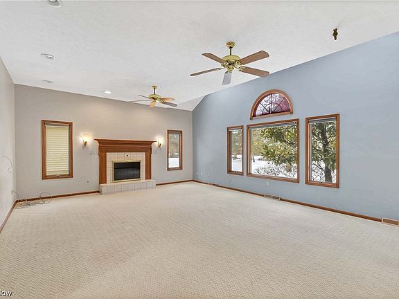 2nd image of 4400 Muirfield Way
