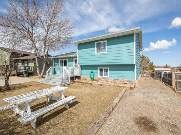 1403 Moose Trl, Sturgis, SD 57785