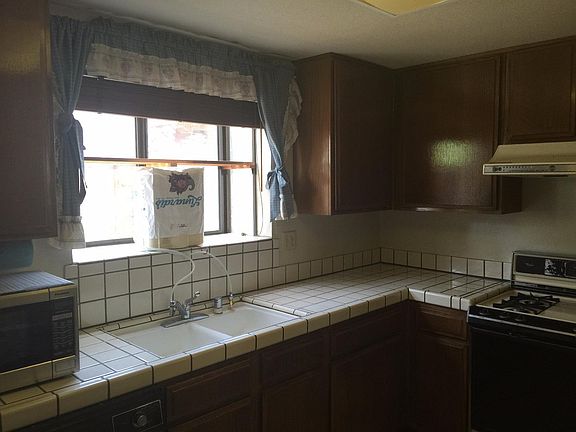 5th image of 7233 Sleepy Creek Dr