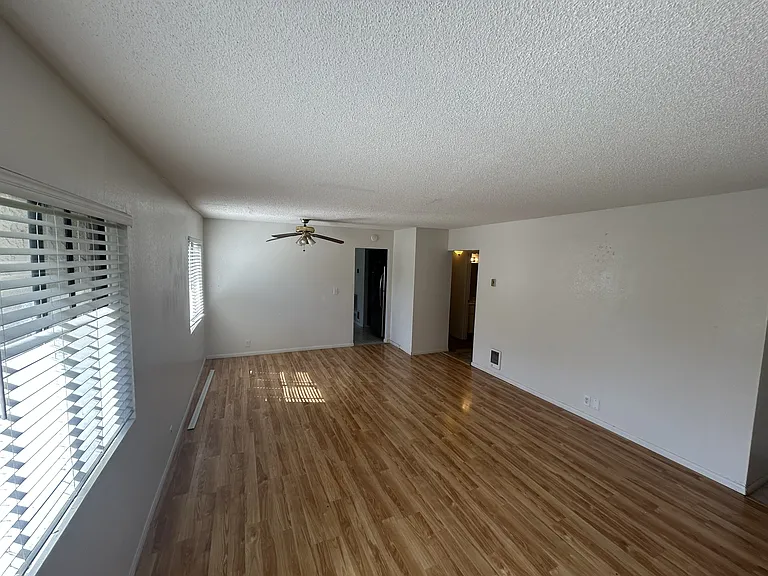 104 Avenida Las Brisas #D — Photo 12
