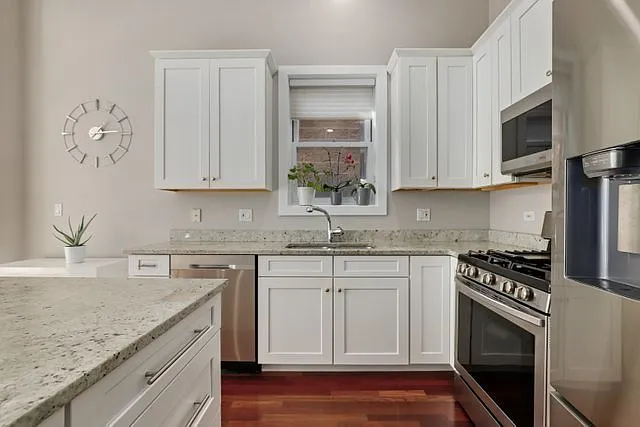 1842 W Armitage Ave #3 — Photo 7
