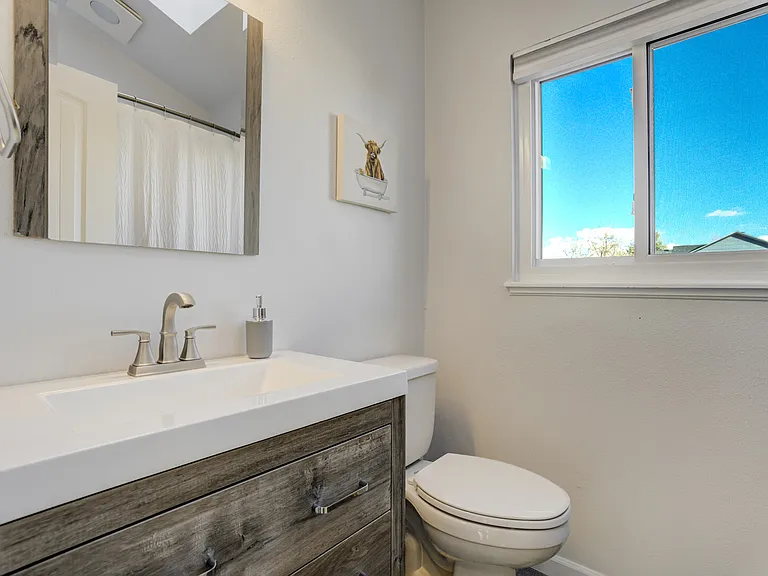 Churchwood Cir — Photo 46