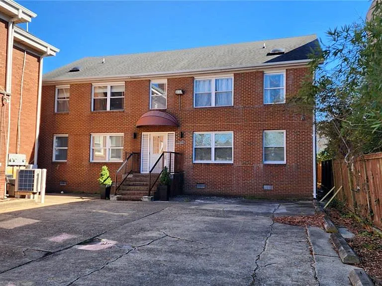 1512 Colonial Ave #B — Photo 3