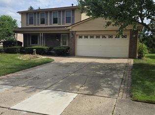 42479 Redfern St, Canton, MI 48187