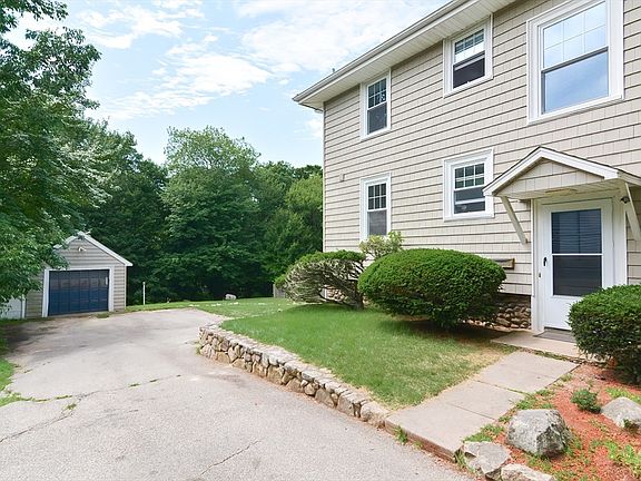 3rd image of 383 Pine St