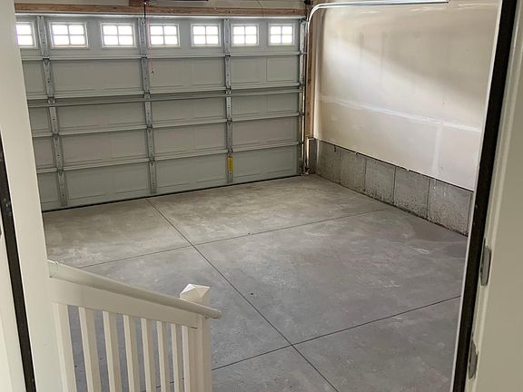 4th image of 1461 N Sage Dr
