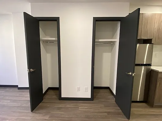 Rented by REAL New York | media 21