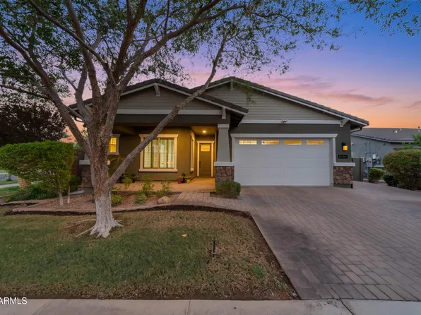 2879 E APPALOOSA Road, Gilbert, AZ 85296