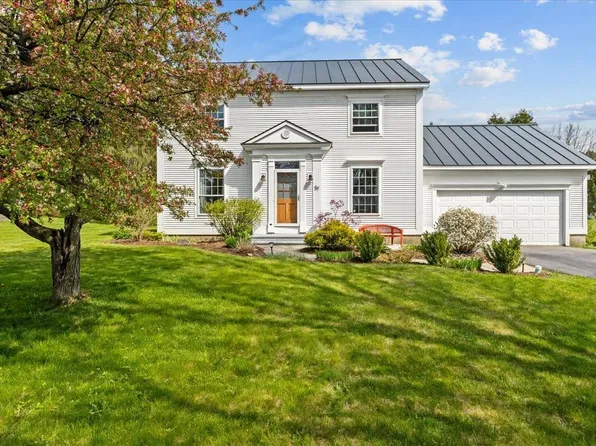 57 Clover Drive, Essex, VT 05452