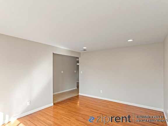 5th image of 6162 Blossom Ave