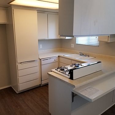 2nd image of 1501 Eastpark Dr