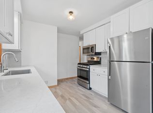 4409 W 89th St, Bloomington, MN 55437