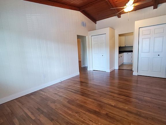 5th image of 217 Island Beach Blvd