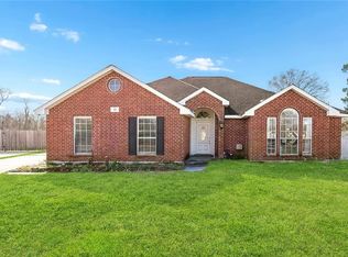 60 Moss Dr, La Place, LA 70068