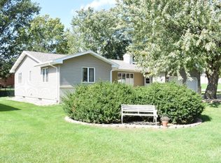 1110 Westview Dr, Creston, IA 50801
