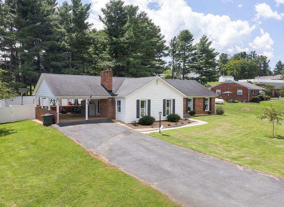 163 Cambridge Dr, Stuarts Draft, VA 24477 Zillow