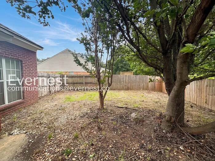 10721 Ridgefield Dr — Photo 23