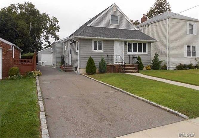 1st image of 640 Fenworth Blvd