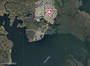 109 W Playhouse Dr, Tuckerton, NJ 08087