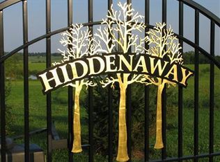 6060 Hiddenaway Ln #7, Versailles, KY 40383