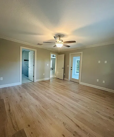 4668 Adderton Ave — Photo 8