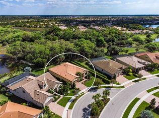 5915 Snowy Egret Dr, Sarasota, FL 34238