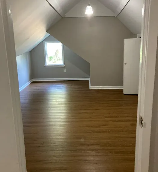 640 Plymouth St — Photo 9