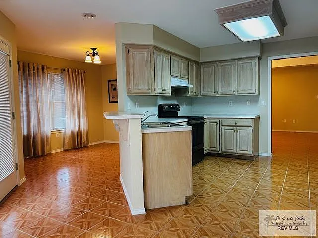944 Alta Mesa Blvd — Photo 27