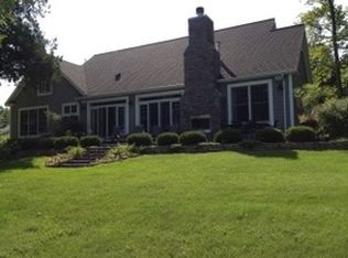 1734 Birch Bark Cv, Indian River, MI 49749